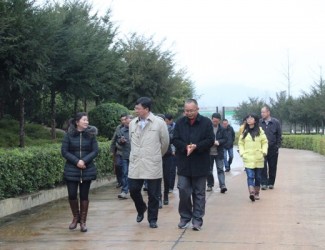 省財政廳調研組一行到苗鄉(xiāng)三七科技園考察調研